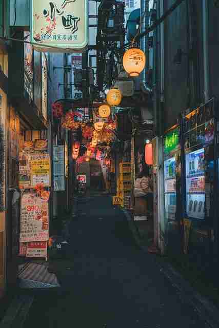网友实锤:黑料网热帖实锤艺人吸毒,视频被反复转发传播