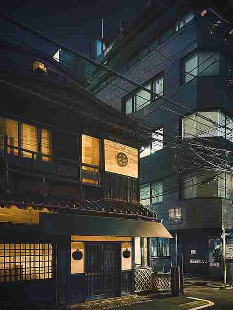 舆论风暴:91网传闻追踪,引发公众恐慌,91论坛里面是真的吗